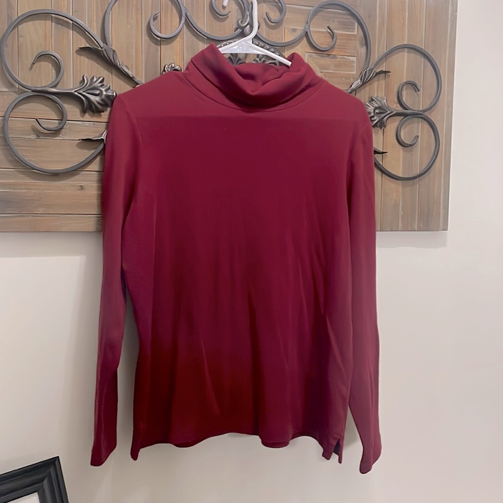 Lands End Maroon Turtle Neck - Size M
